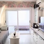 Cosy 50 Meters From The Beach, 2 Rooms, Air Conditioning, Wifi Апартаменты *