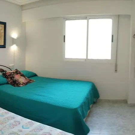 Cosy 50 Meters From The Beach, 2 Rooms, Air Conditioning, Wifi Torrevieja