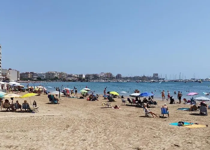 Cosy 50 Meters From The Beach, 2 Rooms, Air Conditioning, Wifi Lägenhet Torrevieja