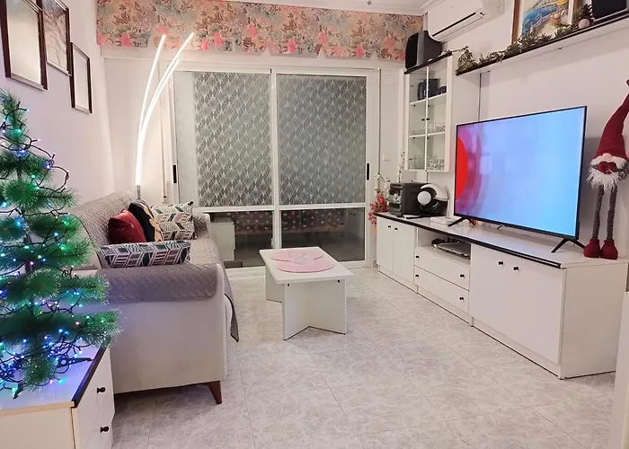 Cosy 50 Meters From The Beach, 2 Rooms, Air Conditioning, Wifi Lägenhet *